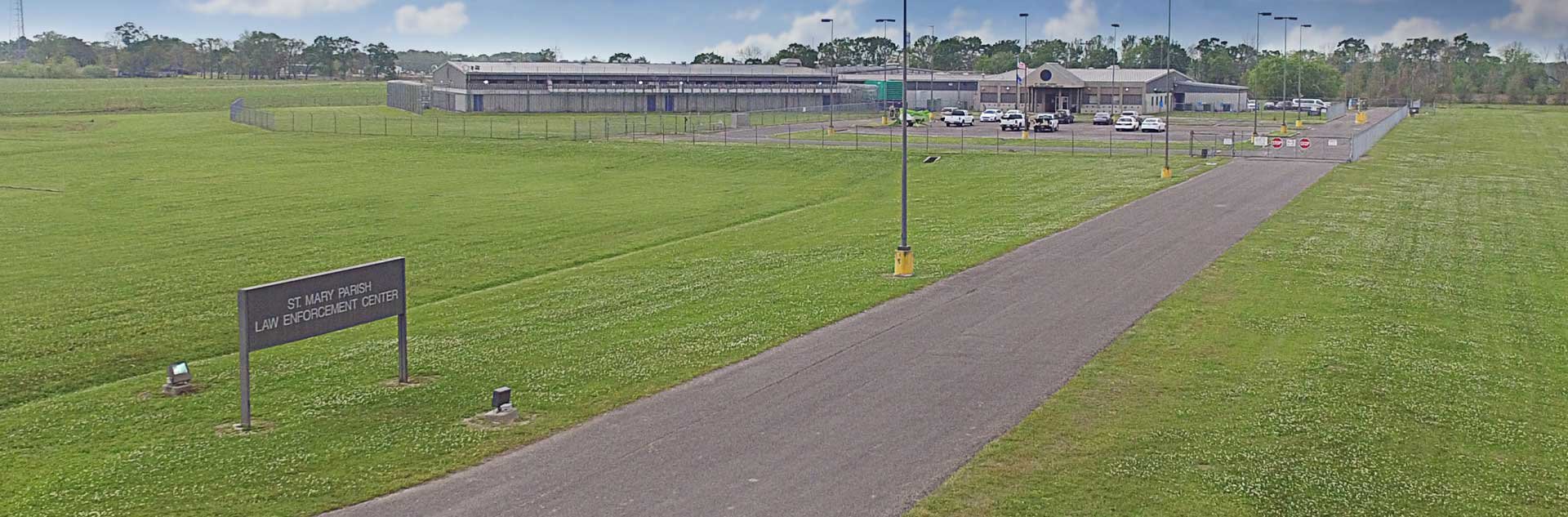 Road leading to the St. Mary Parish Law Enforcement Center.